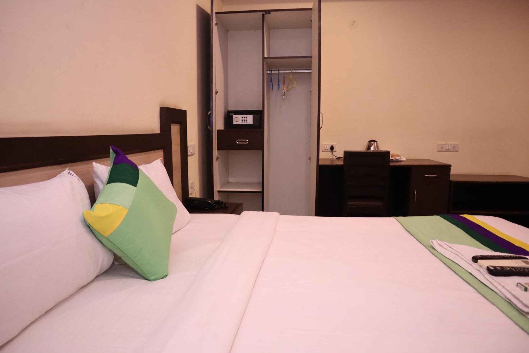 Hotel Millennium Plaza Kammasandra Zewnętrze zdjęcie